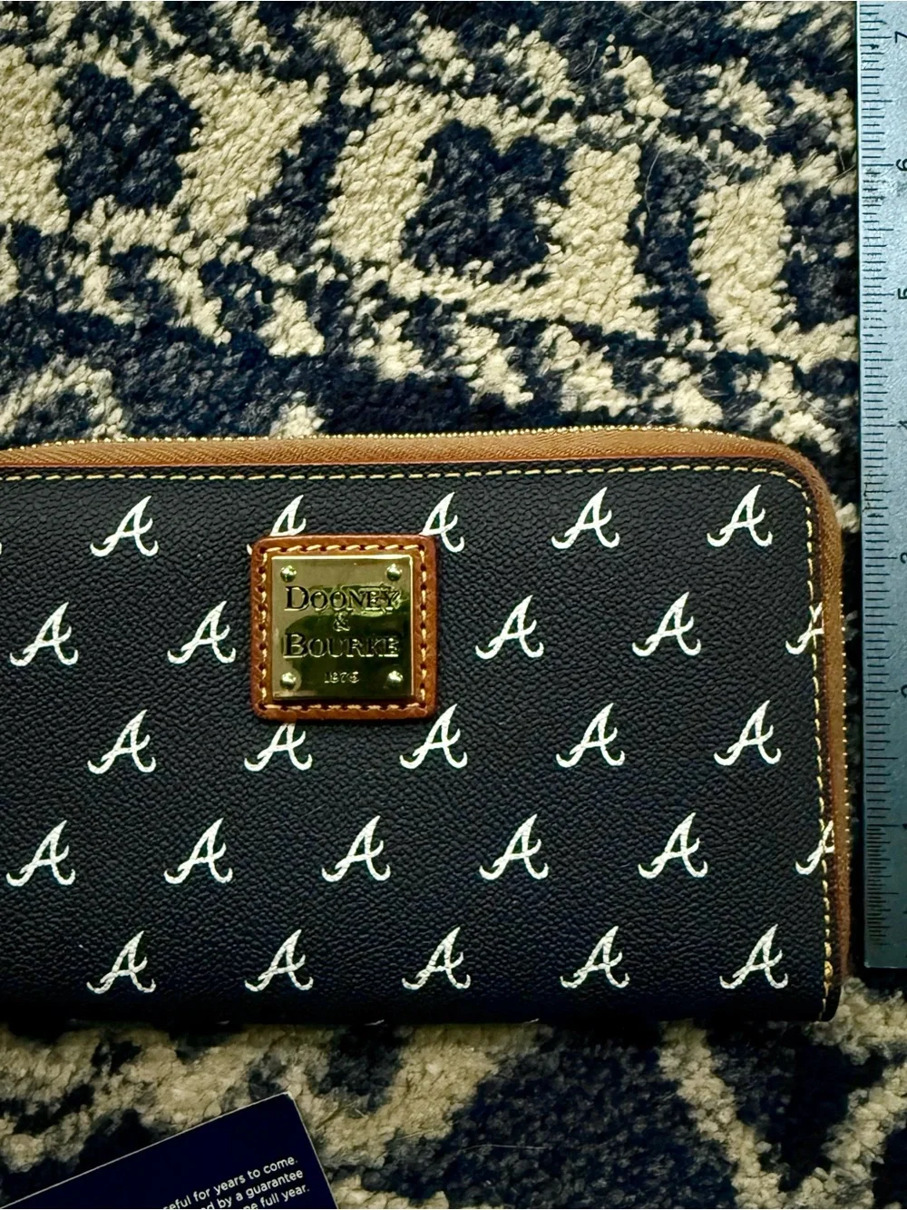 Dooney & Bourke nwt dooney